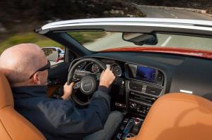 Audi RS5 Cabriolet 2012 года  (WW)